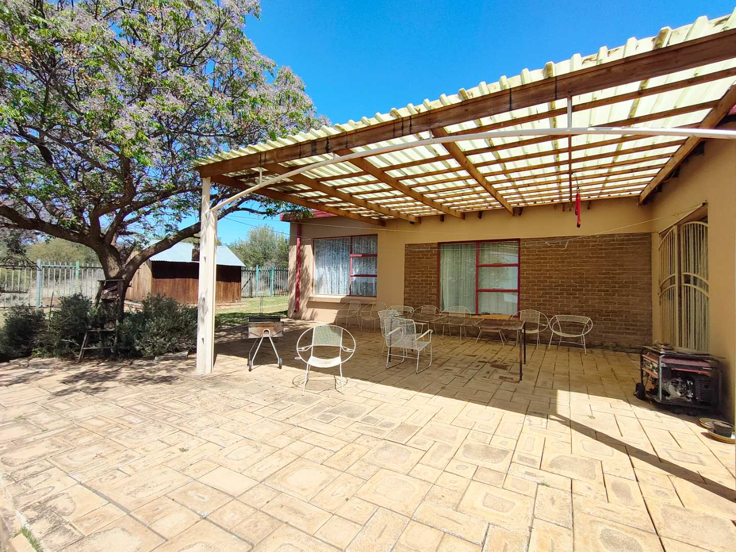 4 Bedroom Property for Sale in Langenhovenpark Free State